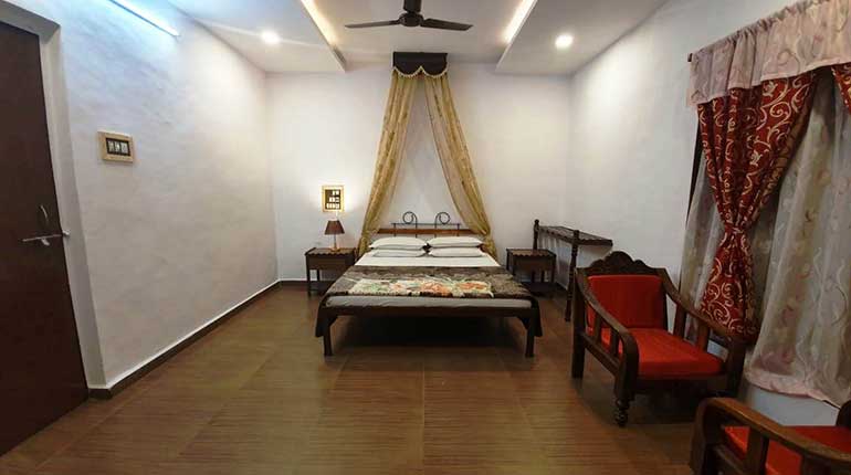 Royal Suite Room -Sawai Mansing Resort ,Amba
